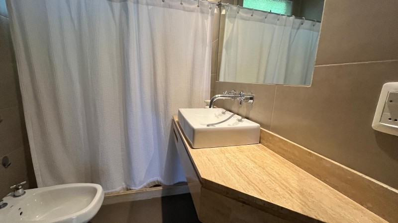 Casa en alquiler primera línea mansa